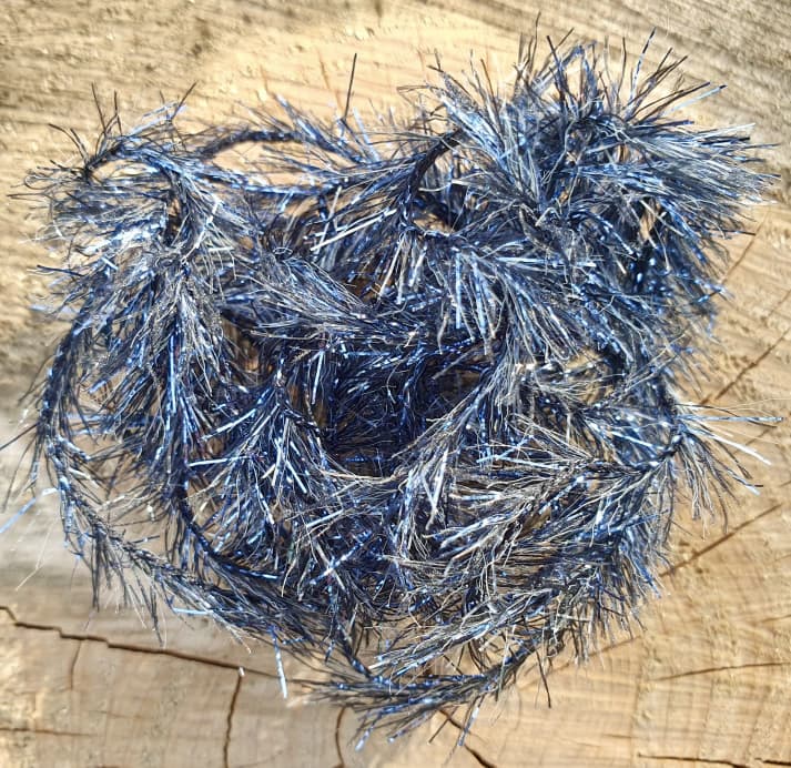 Upavon Midnight Electric Blue Straggle (Ltd Edition) - Upavon Fly Fishing