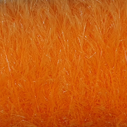Upavon Pure Colour Straggle Hackle for fly tying, featuring vibrant feather hackle from UPAVON FLY FISHING.