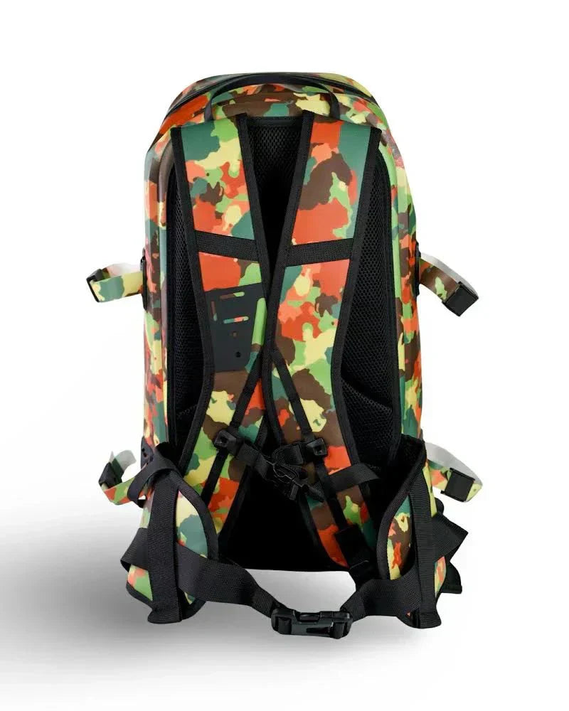 Backcountry Skinz SherpaShell Submersible 30 L Backpack
