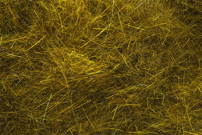 Yellow olive Troutline Mad Rabbit Dubbing Plus fly tying material by Troutline, UV-reactive and soft for creating realistic fly patterns.