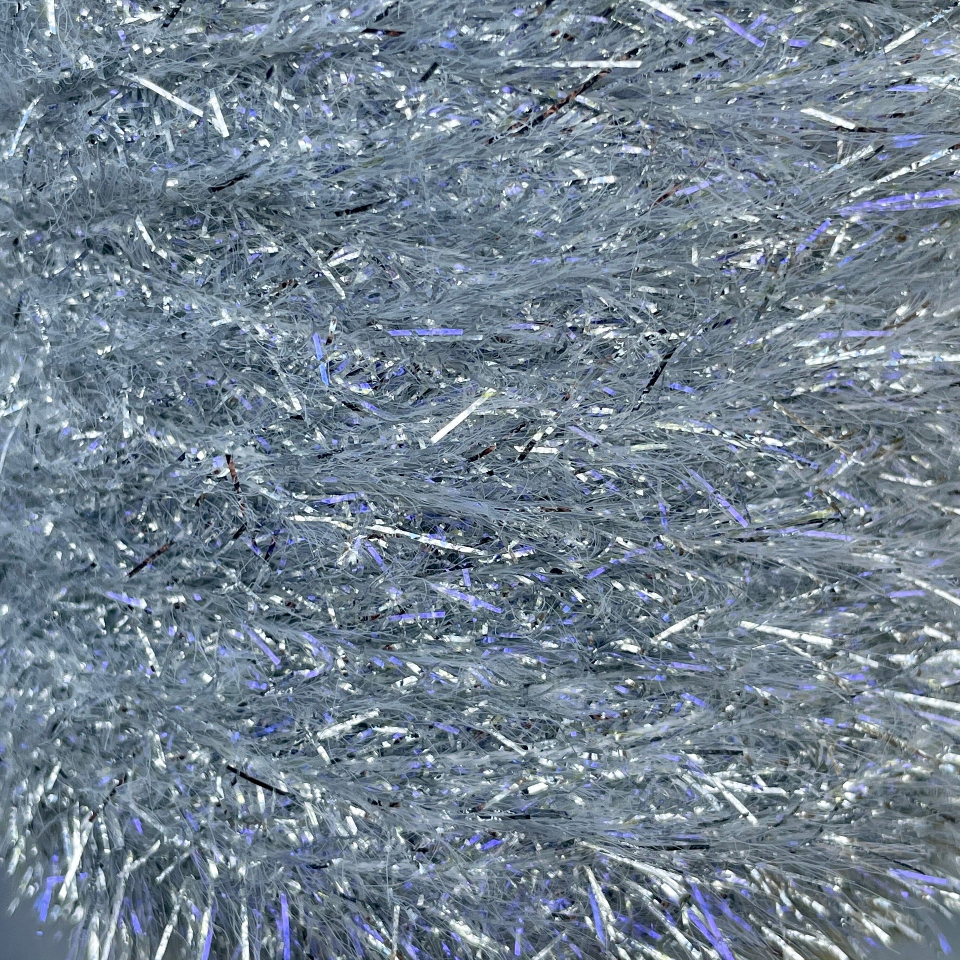 Upavon Metallic UV Straggle Hackle - Upavon Fly Fishing