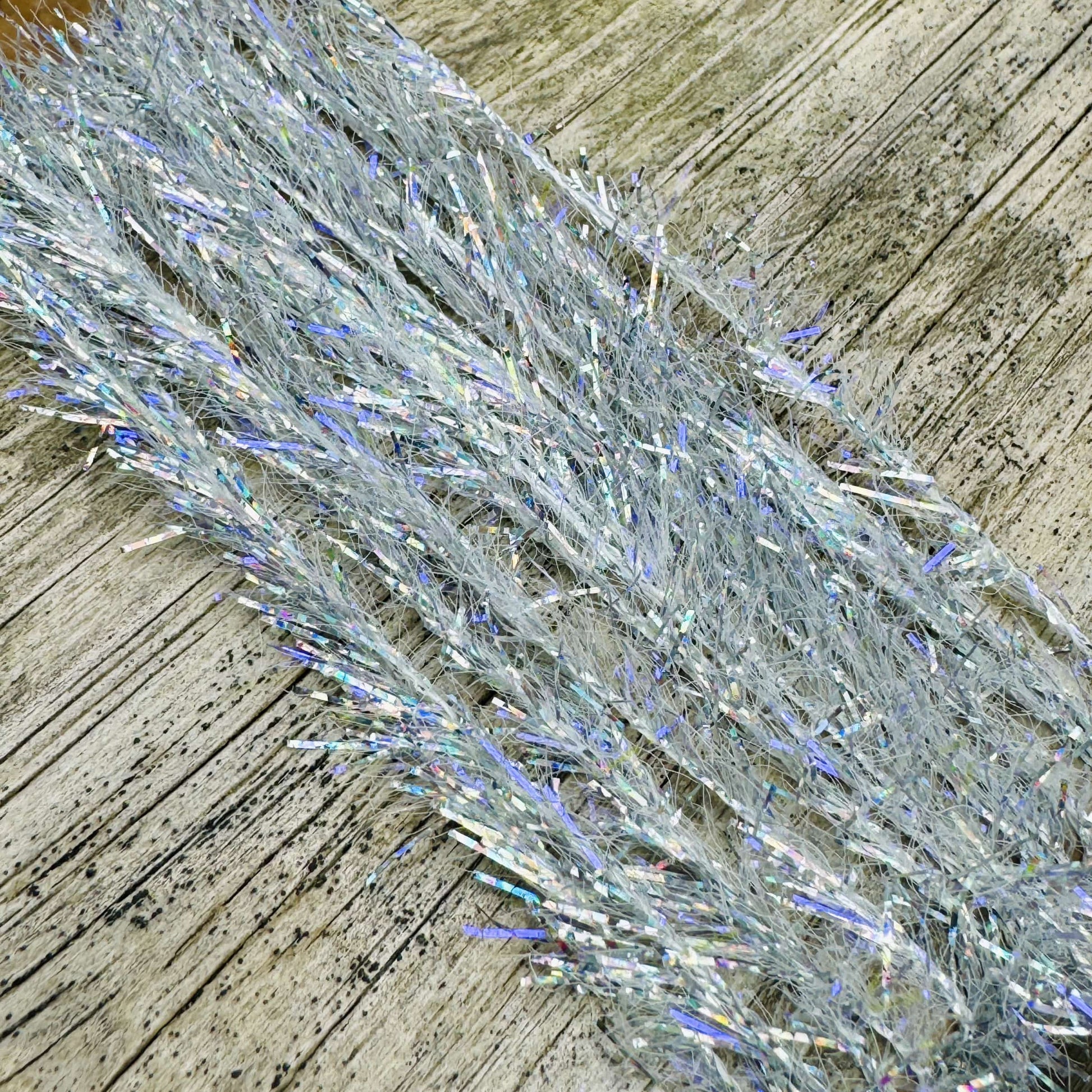 Upavon UV Boosted Holographic Straggle Hackle - Upavon Fly Fishing